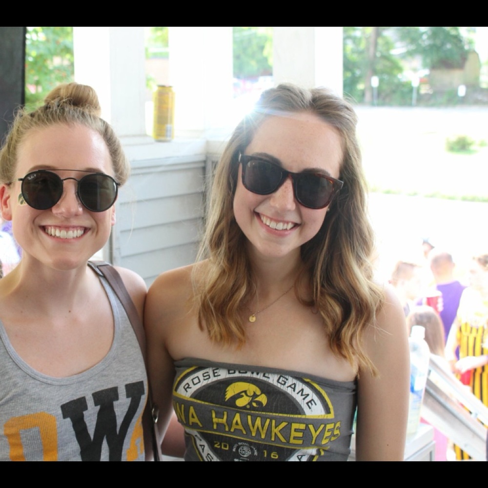 Meet your Posher, Abby